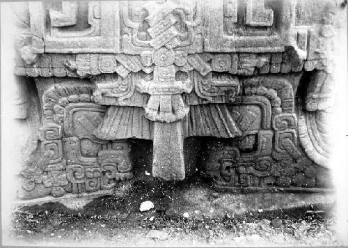 Stela K, west face, detail