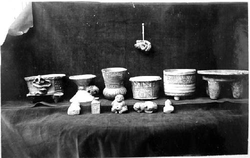 Ceramic vases, tripods and figurines. Quezaltenango, Guatemala