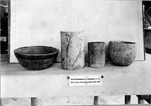 Pottery from House Mounds