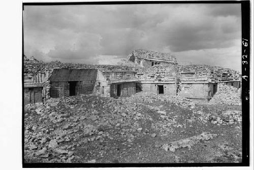 Overview of center and east wings, Str.1