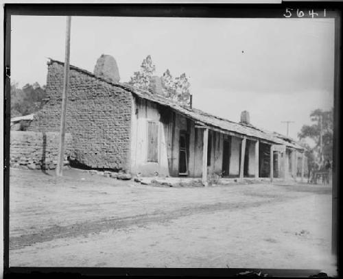 Pidgeon Ranch, Sante Fe trail