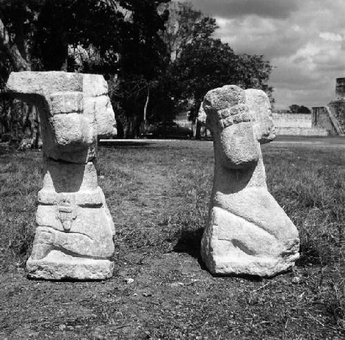 3D10. Atlanteans stored at Officina. The left is 62cm tall and the right is 58cm