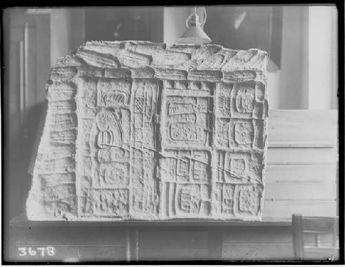 Mould of Quirigua Stela 1, upper part