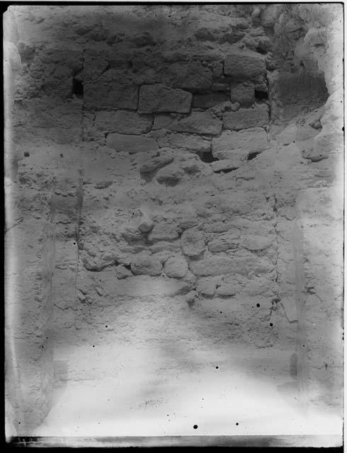 Group II, ruin B - sealed entrance to rooms 2, 3