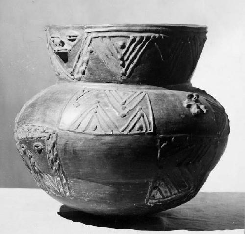 Incised pottery jar