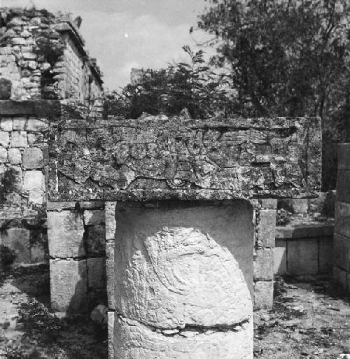 4C1. Capital of column at Monjas. 84 x 66 x 25.5 cm.