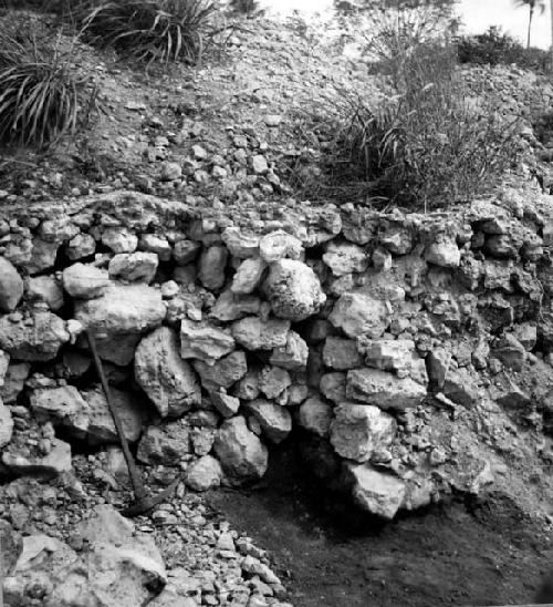 Ruins of Miraflores, str. 1 - Pre-Classic Period.