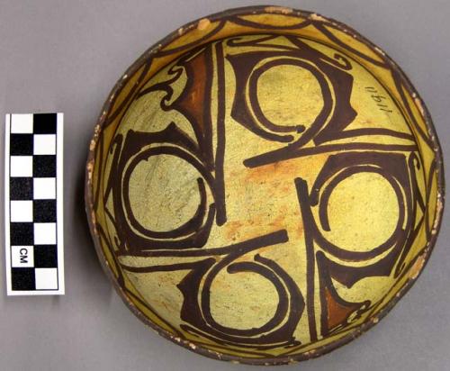 Bowl, polacca polychrome style c. int: zuni rain bird design; ext: slipped, no d