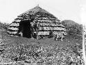 House of Mamwu speaking people with Lodjo