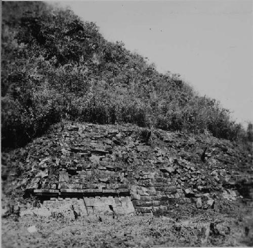 Structure 2 at Chijolom