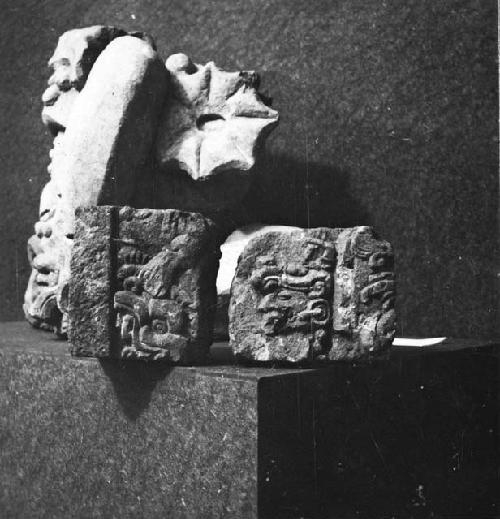 Hieroglyphic sculpture fragments, Temple 26