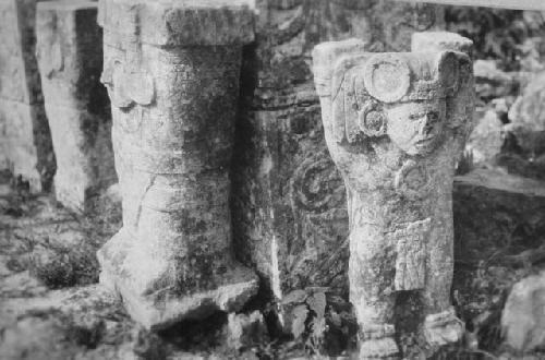 2D7. Sculptured stones from S side of base.