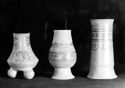 3 Fine Orange vases