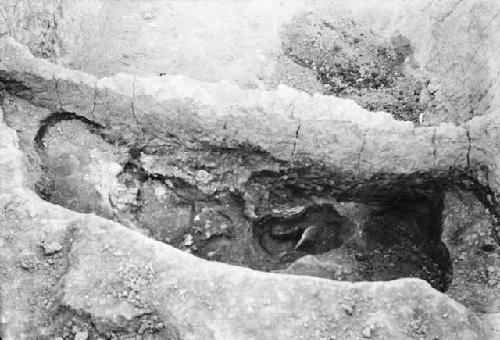 Grave excavation, exploratory pit 7, grave 1