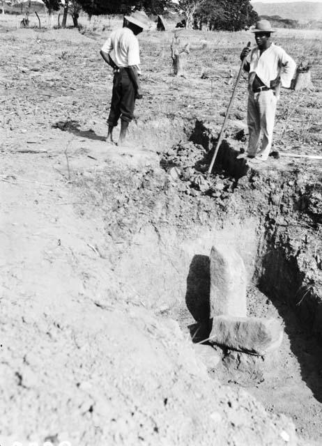 Stone columns and "altar" stones - trench 9, column 7 (upright)