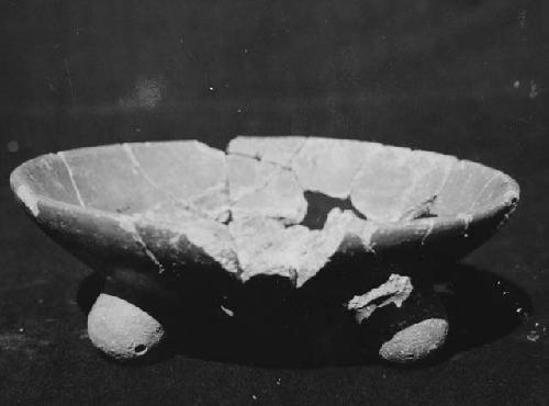 Mayapan redware tripod grater bowl- cache at base of str. Q-77 south stairway