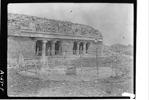 Second story of palace, Structure 1