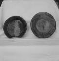 2 pottery dishes, tripod, Puuc med ware with black decoration on rim