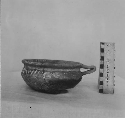 Small Double-Curved Bowl