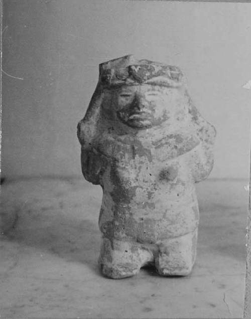 Pottery figurine