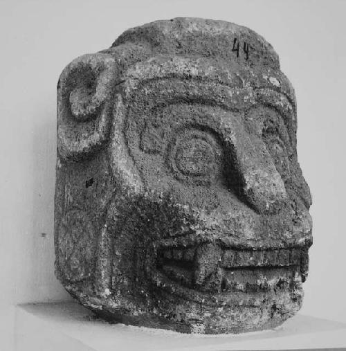 Sculptured stone - jaguar head