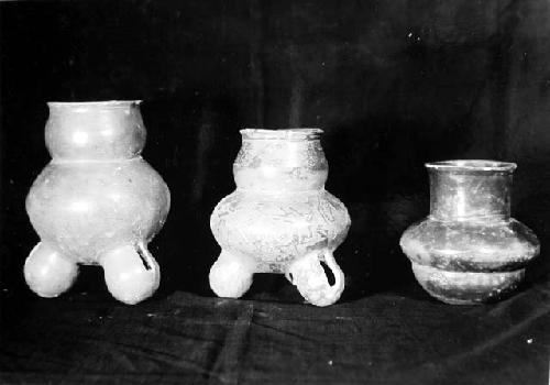 3 Plumbate jars.  a: Tripod bulging neck jar  b: Tripod bulging neck jar  c: Dou