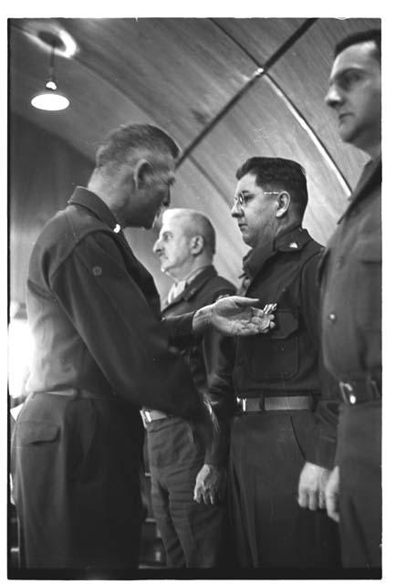 Man w/soldier's medal