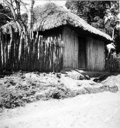 House  on Gregor's Mendy street built over pre-Spanish brick foundation