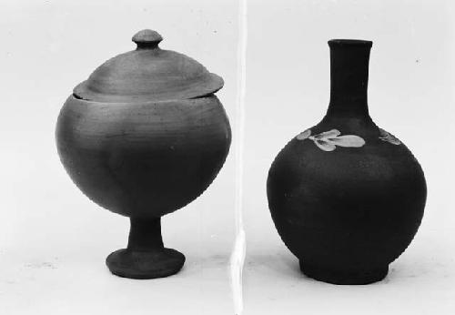 Modern pottery vessels