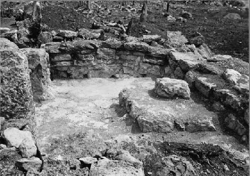 South Temple altar, Twin Temples Str