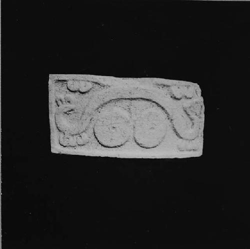 Sculptured stone from altar mask, Str. R86