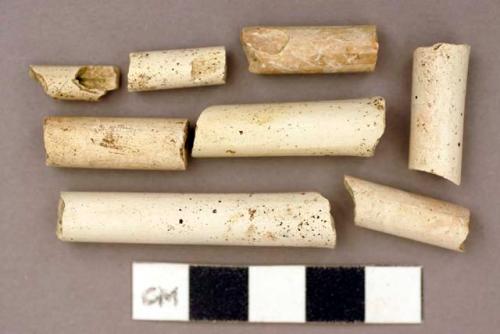 Ceramic, pipe stem, fragments, varying length and thickness