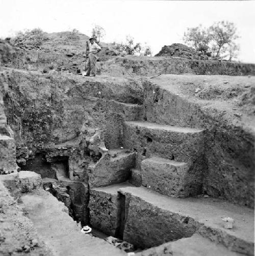 Detail of constructions exposed below ballcourt A