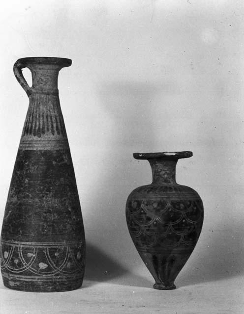 Pottery vessel, Estrucan imitation of Corinthian vessel, aryballus