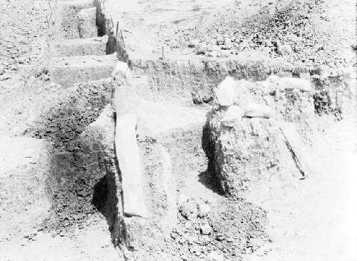 Excavation. I-31, showing trench, stones 3-7