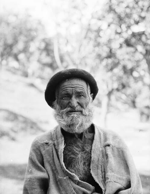 Portrait of elderly Kashmiri man