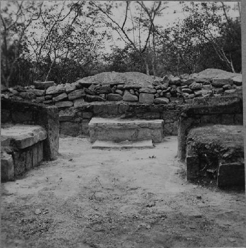 Altar in rear room at Structure Q169