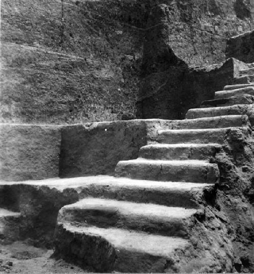 Mound E-III-3; Structure 3. Detail view of stairway and terraces