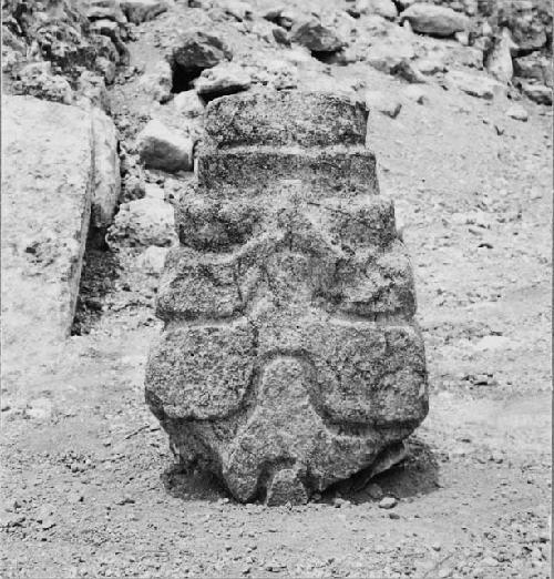 Serpent tail, Structure Q-58; North side