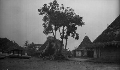 Tuabo clan, town sacrificial and medicinal place