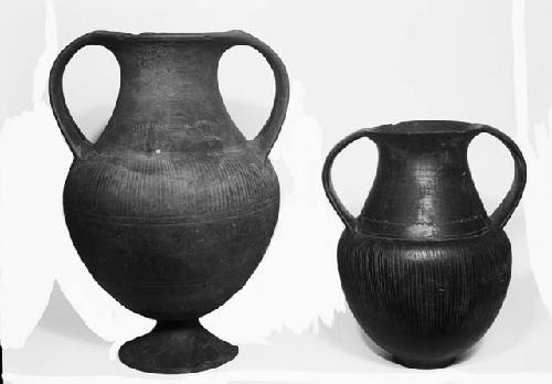 2 Etruscan pottery vases with handles