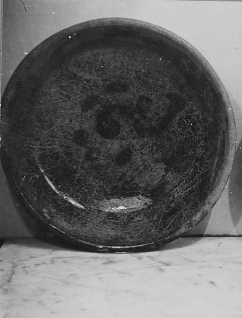 Pottery dish