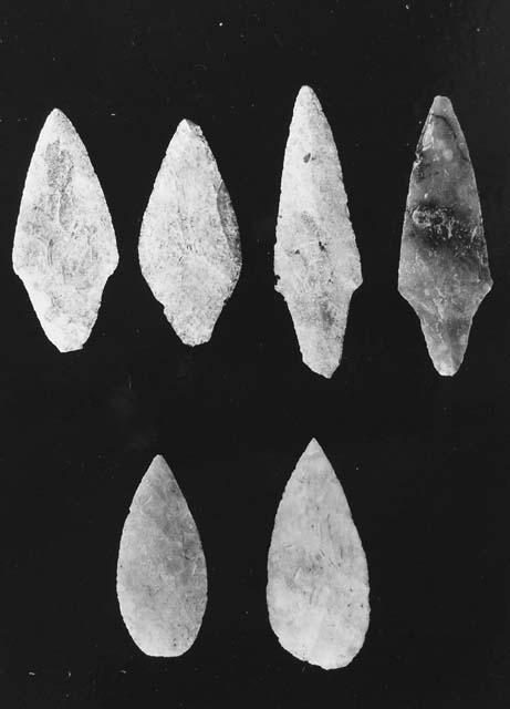 Ceremonial flints, class E-4 and E-5   cat # 53-149; 52-17; 52-31; 55-44   54-41