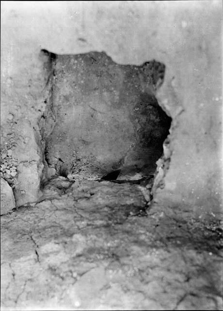 Floor 3, room 3, showing under wall, room 4A