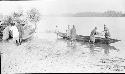 Loading canoes at Kerewan