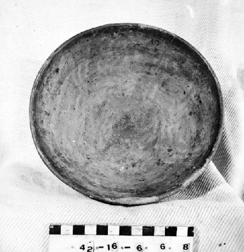 Annular-based pottery lost-color bowl