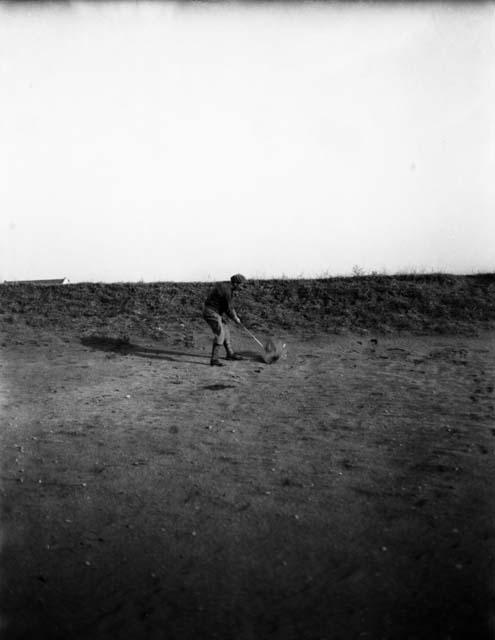 Marshal Chang Hsuch-liang putting