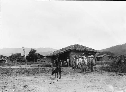 Flores, the only village of any size near Tenampua