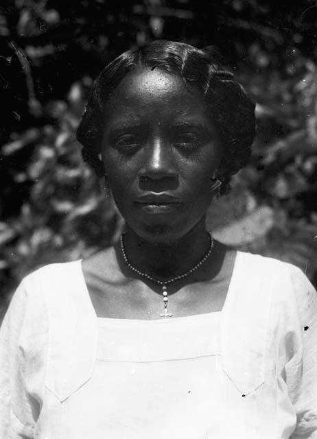 Physical type, female, front view, close-up