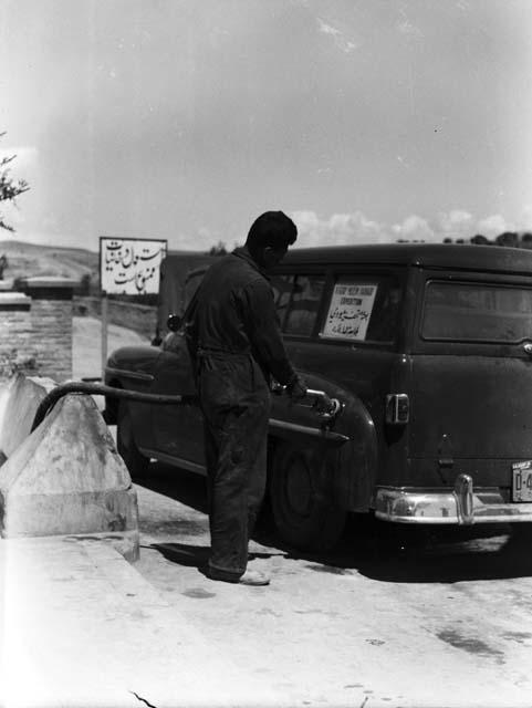 Frontier post on Baghdad Tehran road filling Plymouth